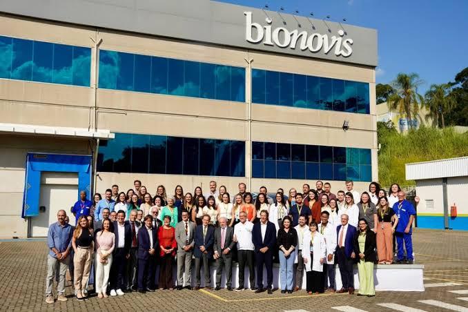 Em visita a fábrica nacional, Alckmin destaca a força da indústria da saúde