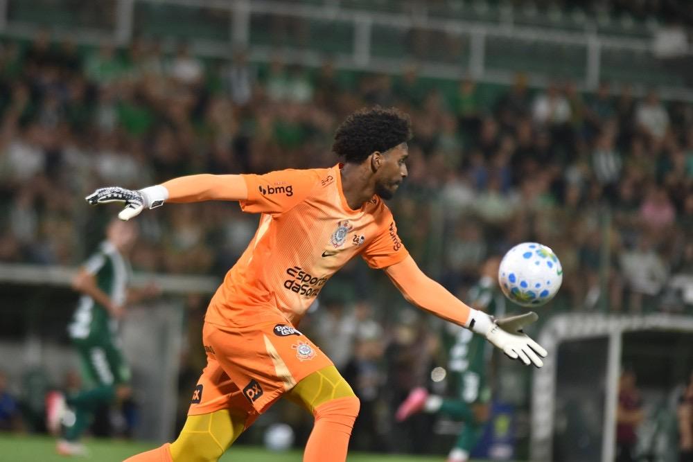 Jogadores comentam grupo e miram Libertadores pelo Corinthians: 