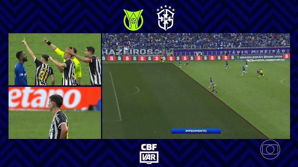 Santos vai à CBF para reclamar de gol anulado de Barreal contra o Cruzeiro