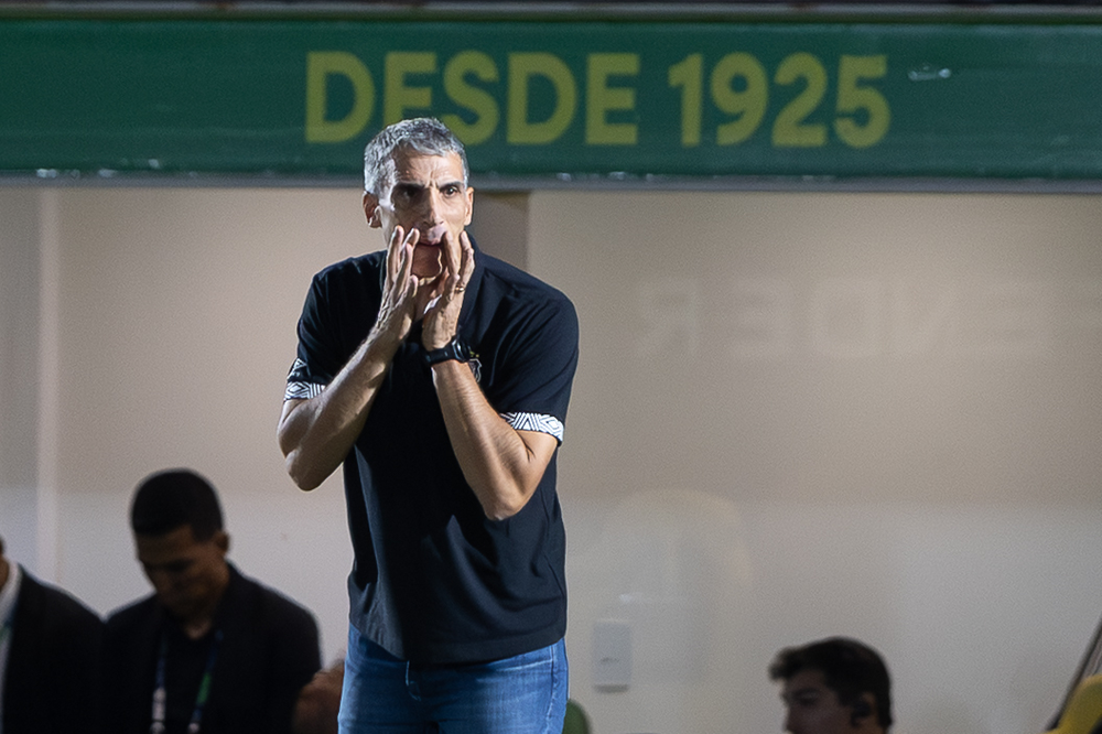 Vojvoda avalia empate e diz que Neymar reforça Santos em clássico: 