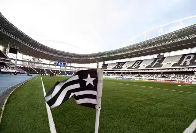 Botafogo x Corinthians: onde assistir ao vivo, horário e escalações