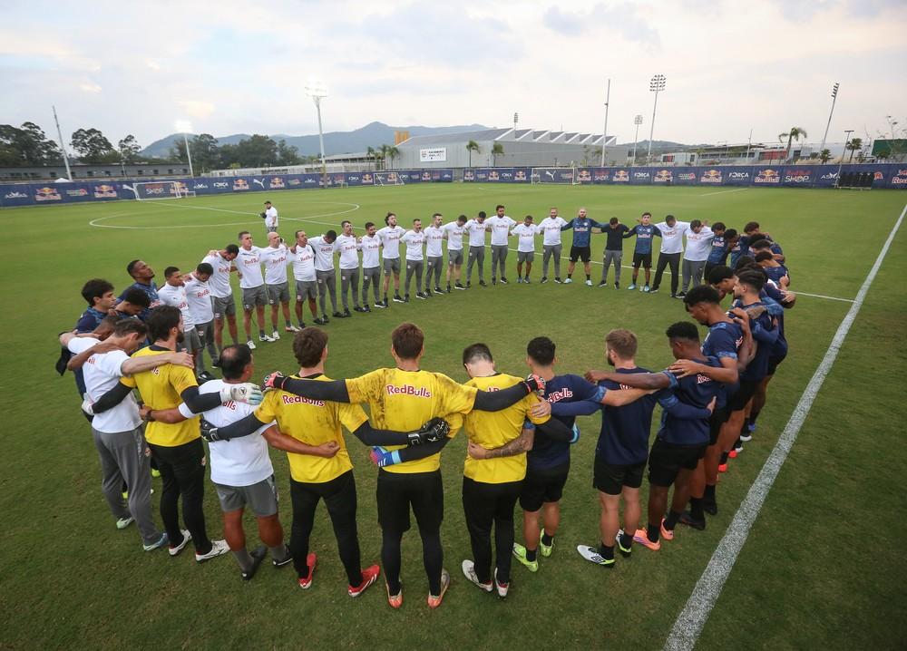 Bragantino se reapresenta e inicia preparação para enfrentar o Blooming pela Sul-Americana