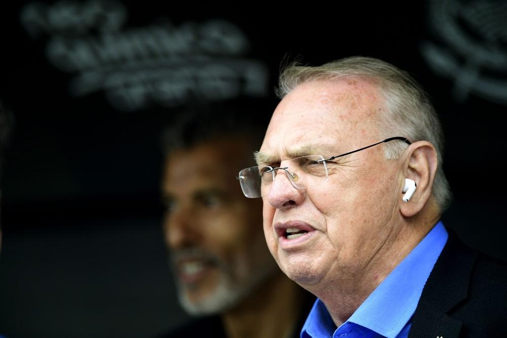 Corinthians é condenado a pagar R$ 6 milhões pela contratação de Charles e pode sofrer transfer ban