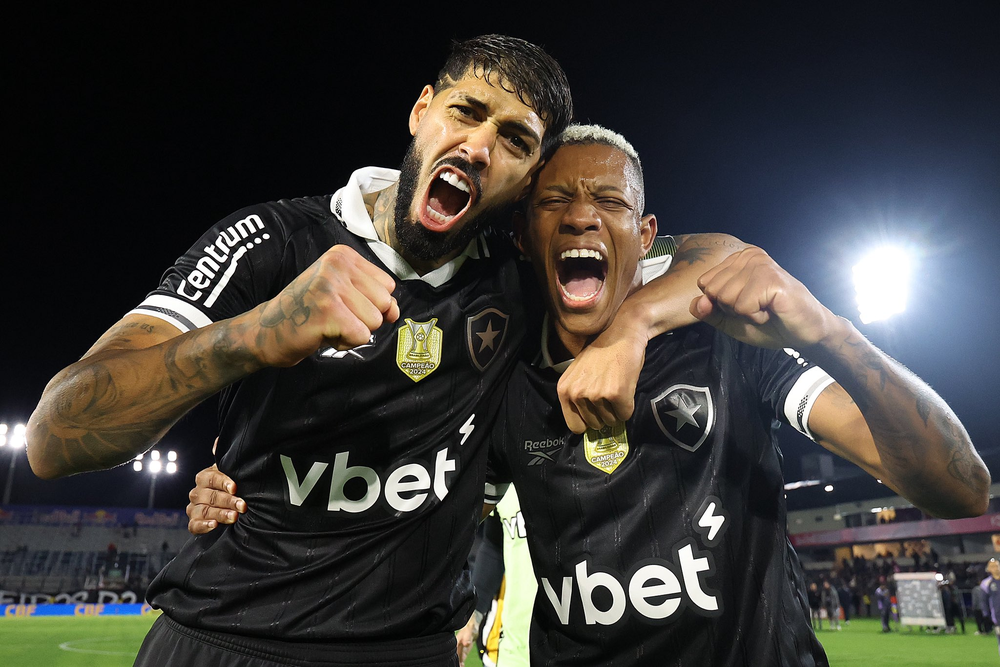 Palmeiras entra em fase final para fechar com Barboza e vê Danilo como sonho distante