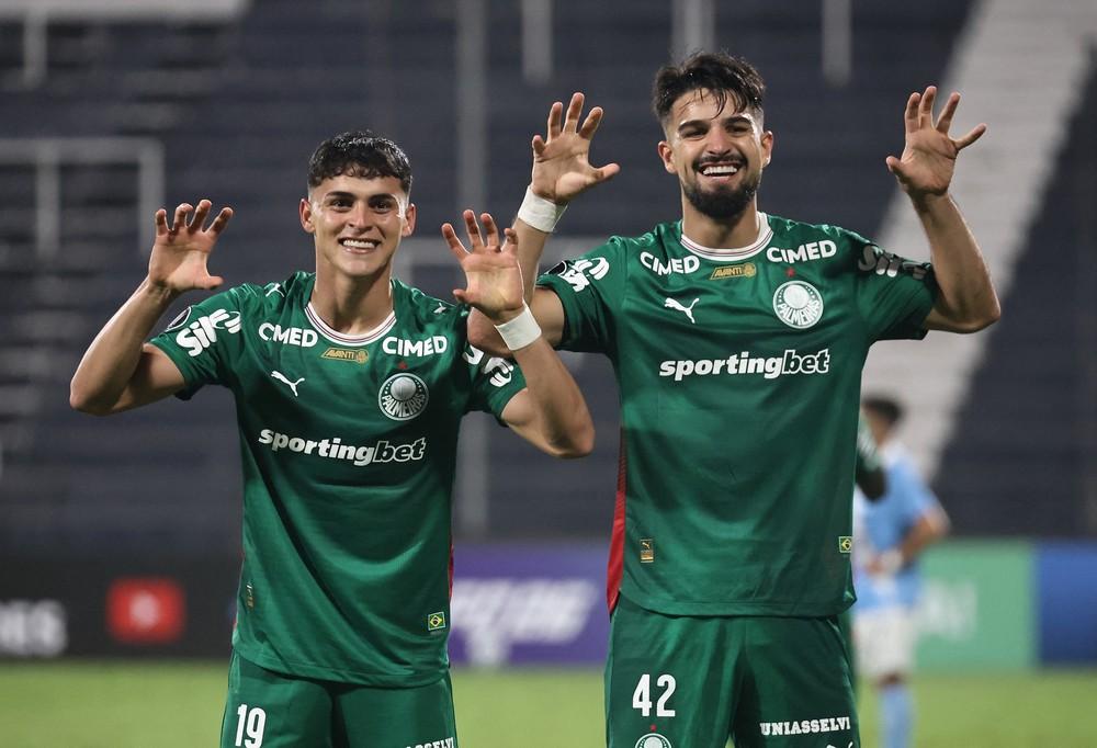 Palmeiras vence Sporting Cristal e assume liderança do grupo na Libertadores