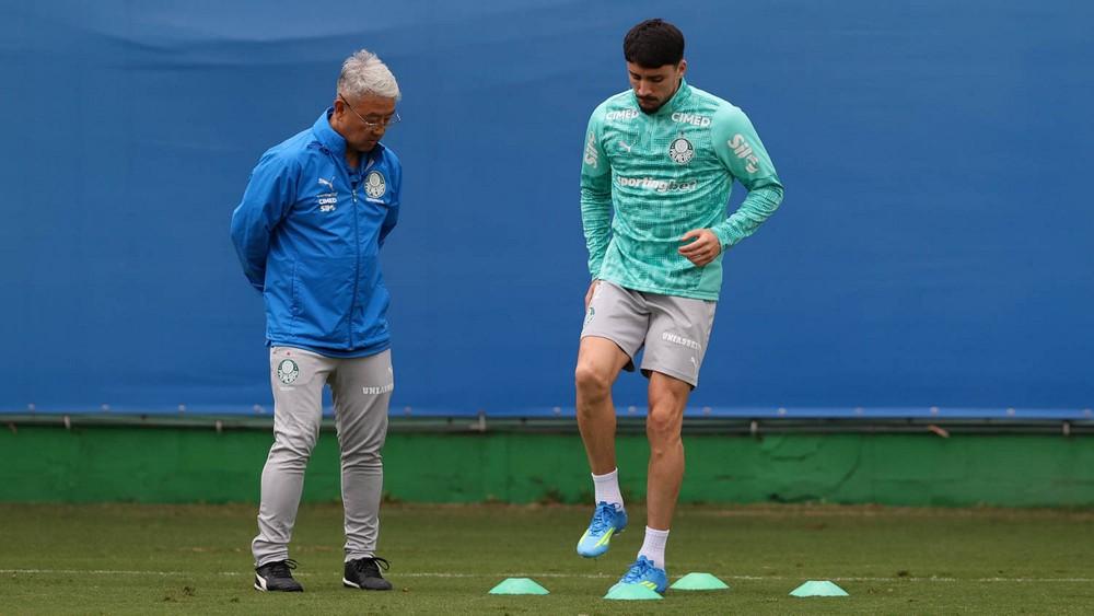Piquerez relata ansiedade para voltar no Palmeiras e esperança de ir à Copa: 