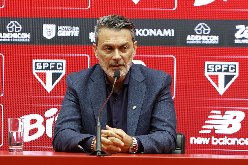 Rui Costa explica demissão de Roger no São Paulo: 