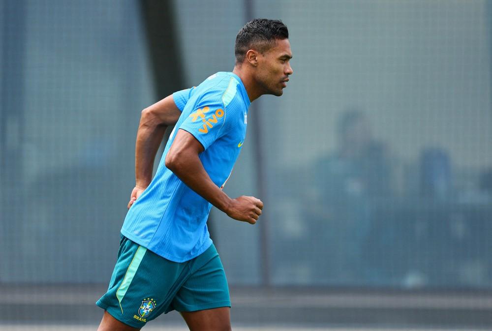 Escalação da Seleção: Ancelotti indica Danilo e Alex Sandro nas laterais para estreia na Copa