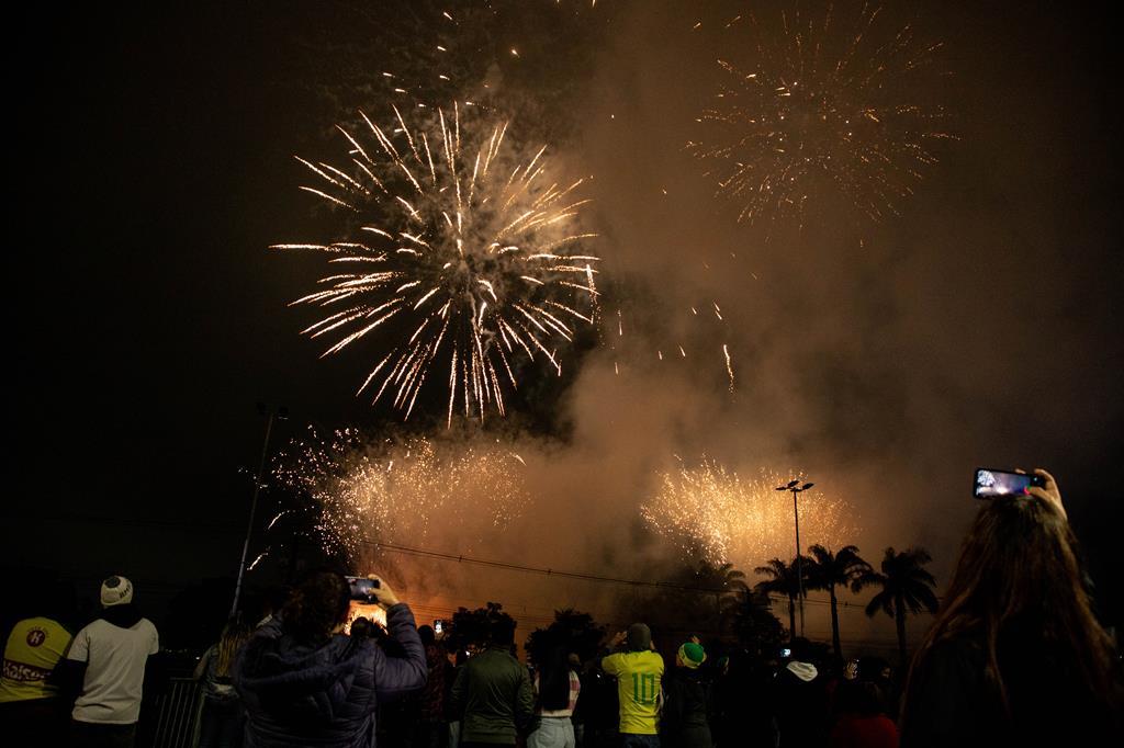 Lucy Alves e queima de fogos encerram o Arraiá Barueri 2026