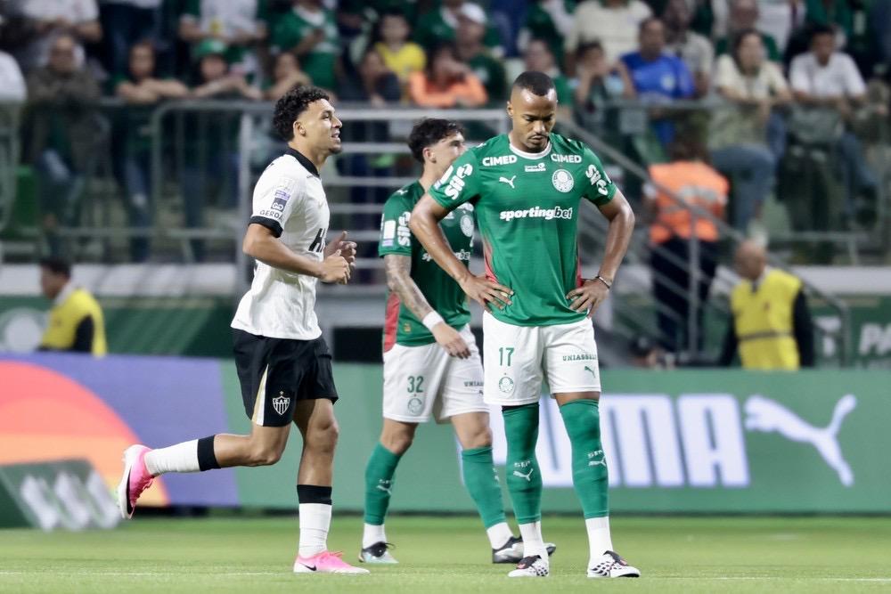 Análise: Palmeiras desanda com erro inacreditável e perde chance que pode custar caro no Brasileiro