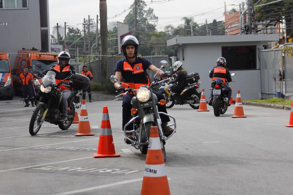 Defesa Civil promove novo curso gratuito de pilotagem preventiva no sábado (25)