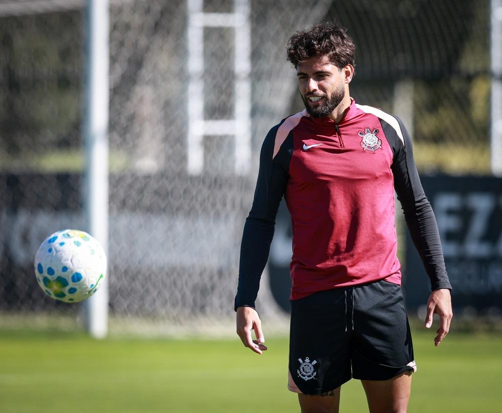 Diniz faz ajustes e Corinthians conclui décimo dia de intertemporada no CT