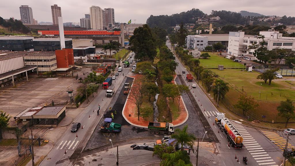 Nova alça de retorno na Avenida Piracema vai melhorar acesso à Castello Branco