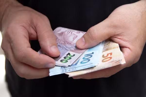 Orçamento 2027: governo propõe R$ 44,8 bilhões para emendas parlamentares